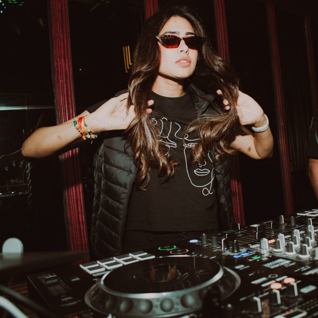 DJ Aanvi